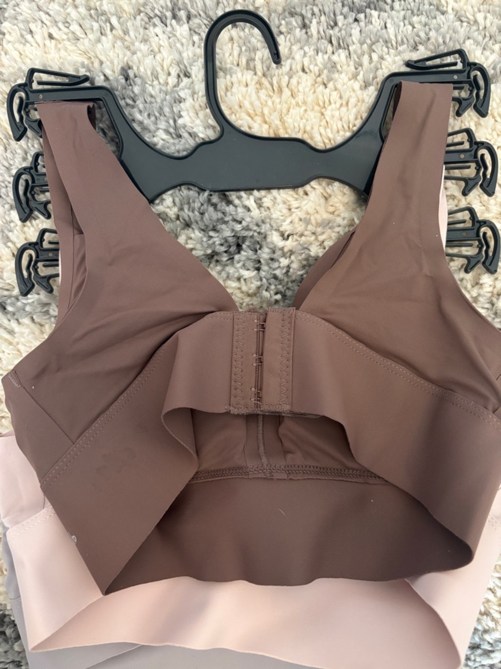Vince Camuto 3 pack of Wireless Bralettes - S - Picture 2 of 3